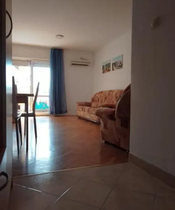 Sale, one bedroom apartment, 49m², Petrovac, Budva