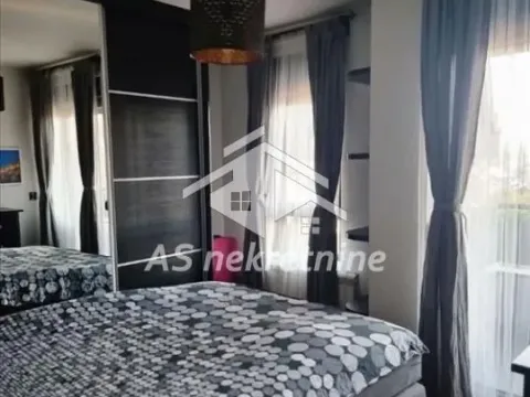 Izdavanje, trosoban stan, 74m², Lekino Brdo, Voždovac Sve Podlokacije - image 7