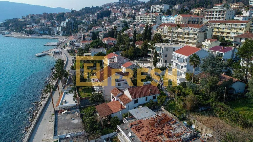 Prodaja, kuća, 200m², Herceg Novi, Crna Gora