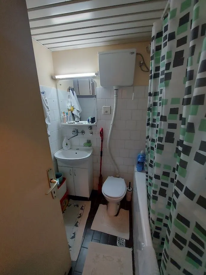 Sale, four bedroom apartment, 96m², Novi Beograd Blok 19, Novi Beograd Sve Podlokacije