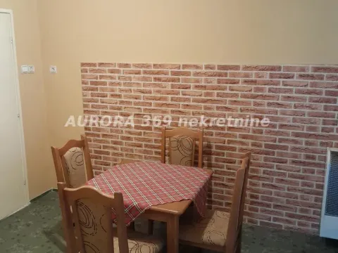 Prodaja, kuća, 61m², Beočin, Srbija - image 6