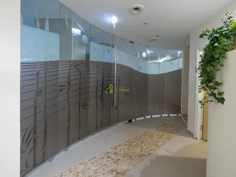 Prodaja, poslovni prostor, 1343m², Centar, Podgorica - image 32