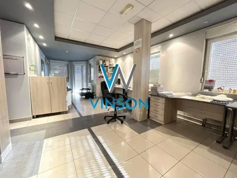 Sale, office space, 305m², Centar, Novi Sad