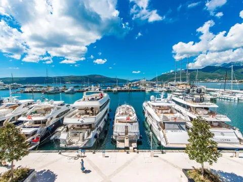Prodaja, dvosoban stan, 144m², Porto Montenegro, Tivat - image 1