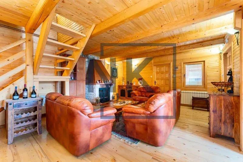 Sale, house, 180m², Centar, Kolašin