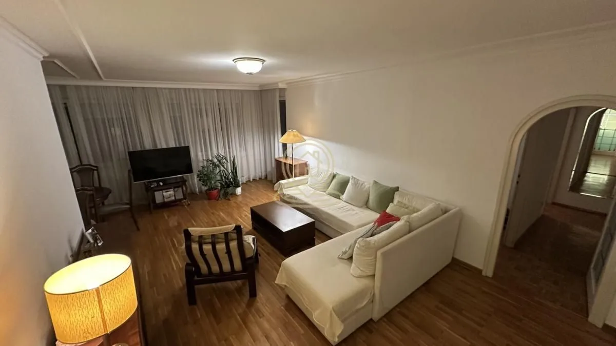 Rent, four bedroom apartment, 100m², Savski Venac, Beograd