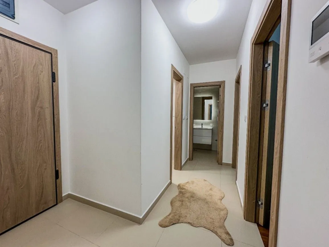 Rent, two bedroom apartment, 70m², Master Kvart, Podgorica