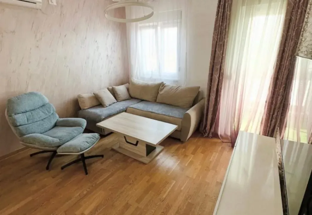 Izdavanje, jednosoban stan, 43m², Zagorič, Podgorica