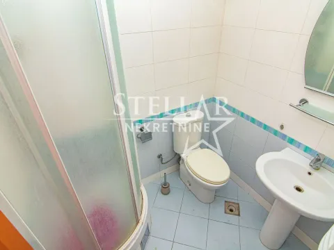 Izdavanje, četvorosoban stan, 142m², Preko Morače, Podgorica - image 6