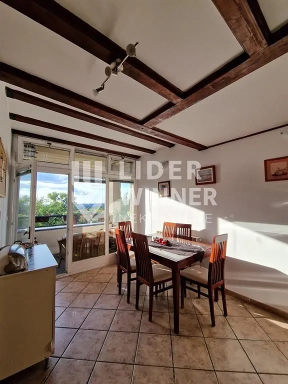 Prodaja, četvorosoban stan, 80m², Savski Venac, Beograd