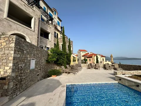 Daily-rent, studio apartment, 52m², Luštica Bay, Tivat - image 1