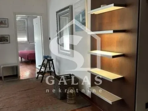 Prodaja, trosoban stan, 103m², Kalenić Pijaca, Vračar Sve Podlokacije - image 2