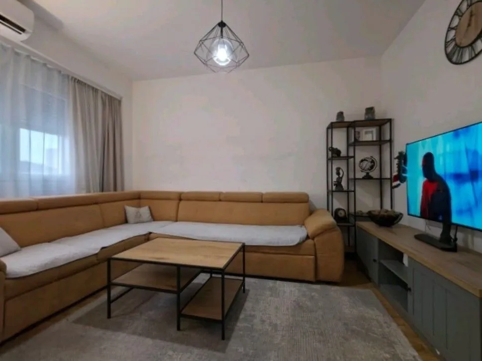 Prodaja, dvosoban stan, 59m², Tuški Put, Podgorica