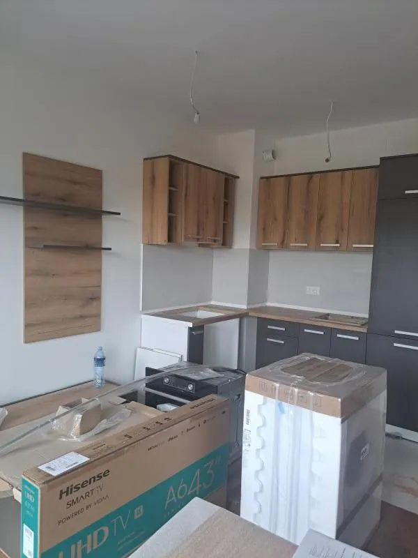 Izdavanje, dvosoban stan, 40m², Surčin, Beograd
