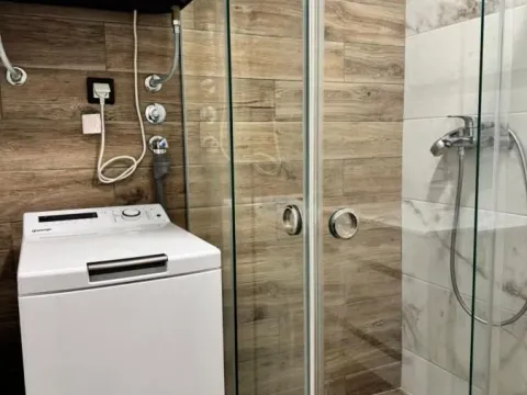 Izdavanje, jednosoban stan, 42m², Sajmište, Novi Sad - image 8