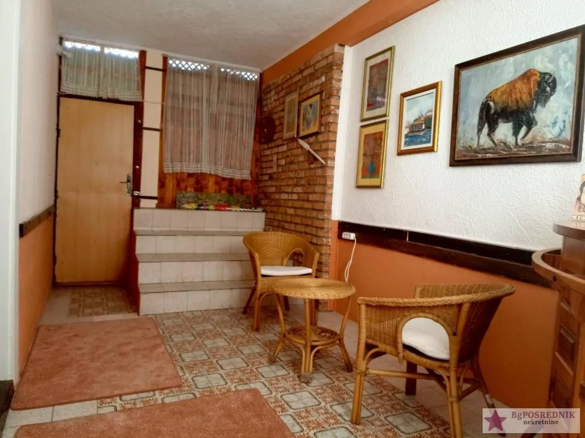 Prodaja, kuća, 280m², Novi Slankamen, Inđija