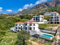 Rent, house, 318m², Reževići, Budva - image 23