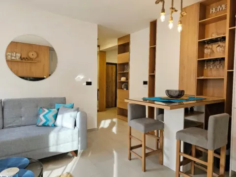 Izdavanje, jednosoban stan, 54m², Bijela, Herceg Novi - image 10
