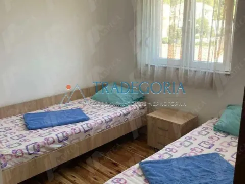 Prodaja, dvosoban stan, 59m², Petrovac, Budva - image 2