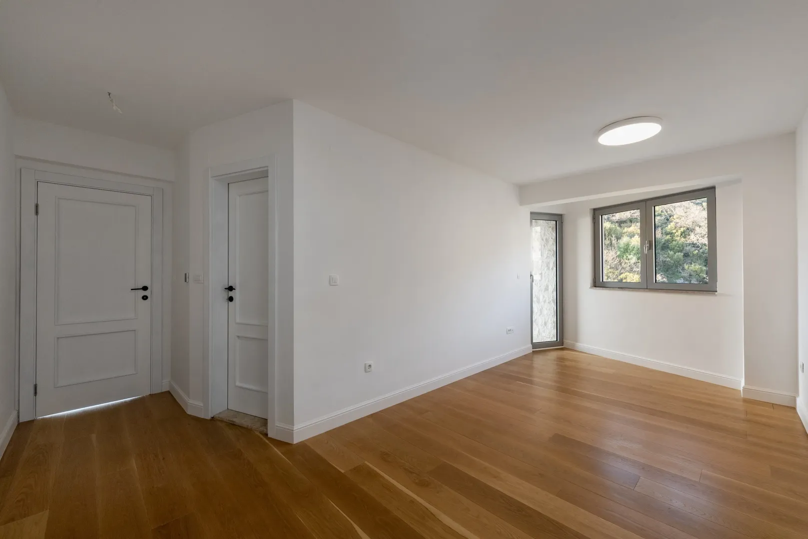 Sale, three bedroom apartment, 160m², Pržno, Budva