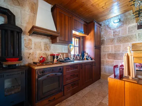 Rent, house, 190m², Rijeka Crnojevića, Cetinje - image 14