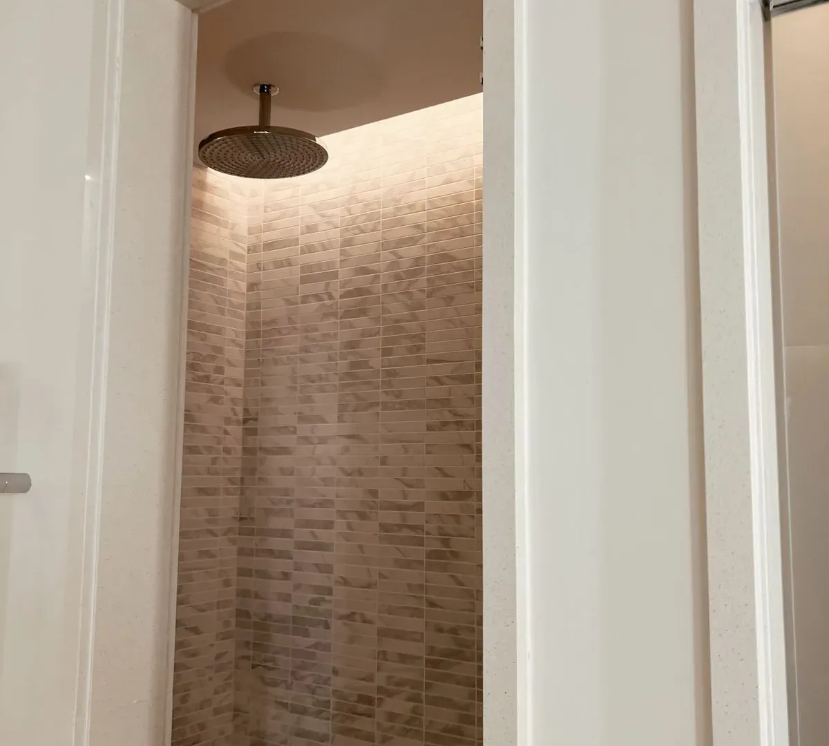 Prodaja, jednosoban stan, 80m², Tivat, Crna Gora