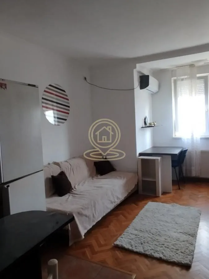 Izdavanje, jednosoban stan, 27m², Grbavica, Novi Sad Sve Podlokacije