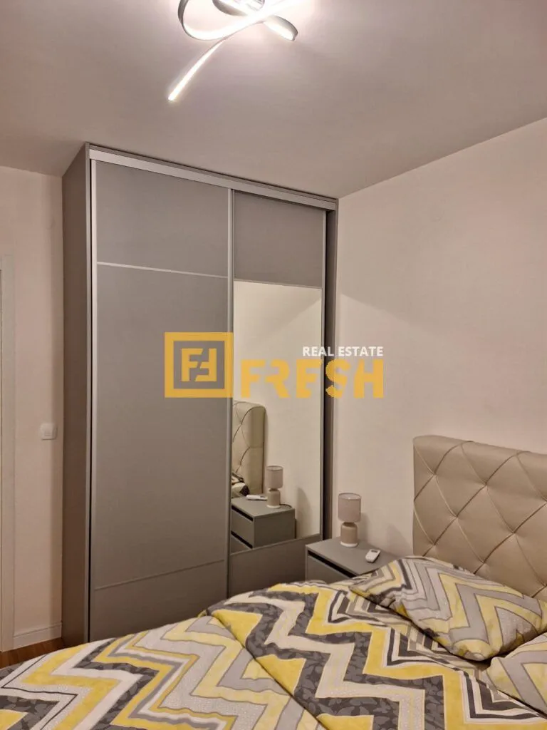 Rent, three bedroom apartment, 94m², City Kvart, Podgorica