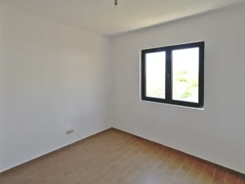 Prodaja, dvosoban stan, 81m², Bečići, Budva - image 10