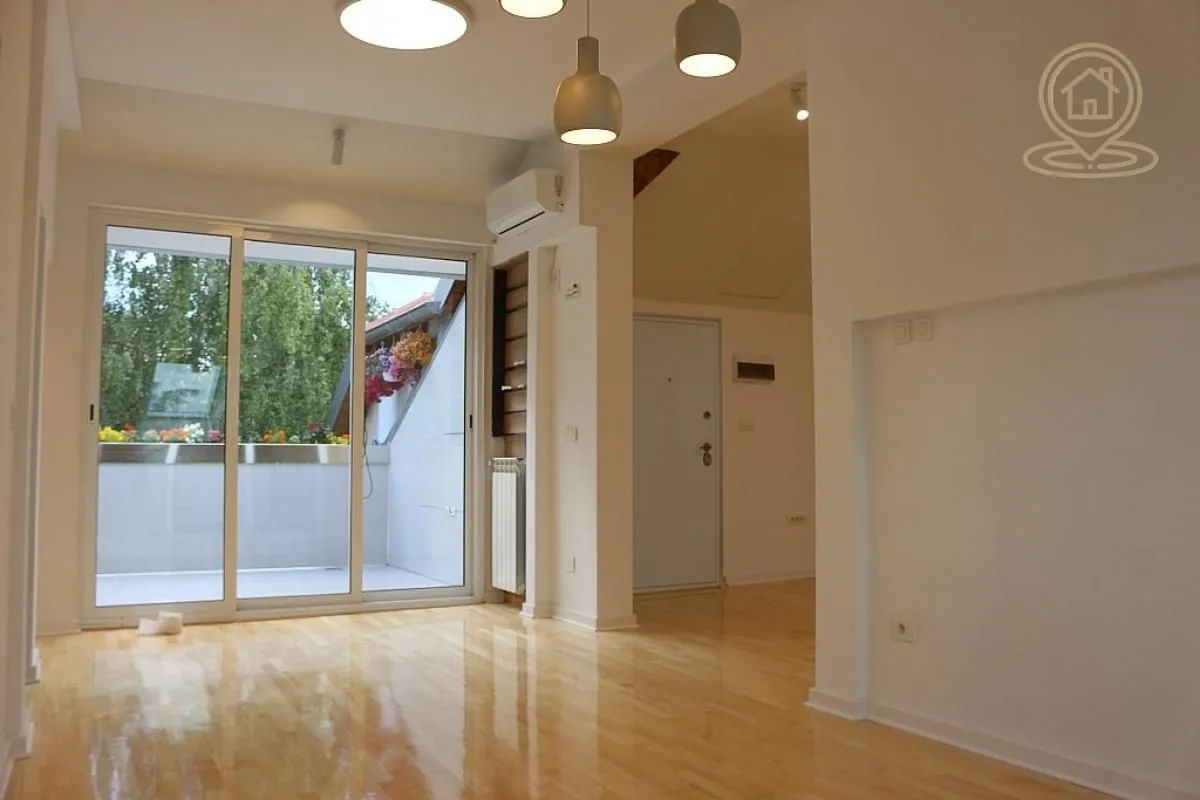 Rent, office space, 110m², Savski Venac, Beograd