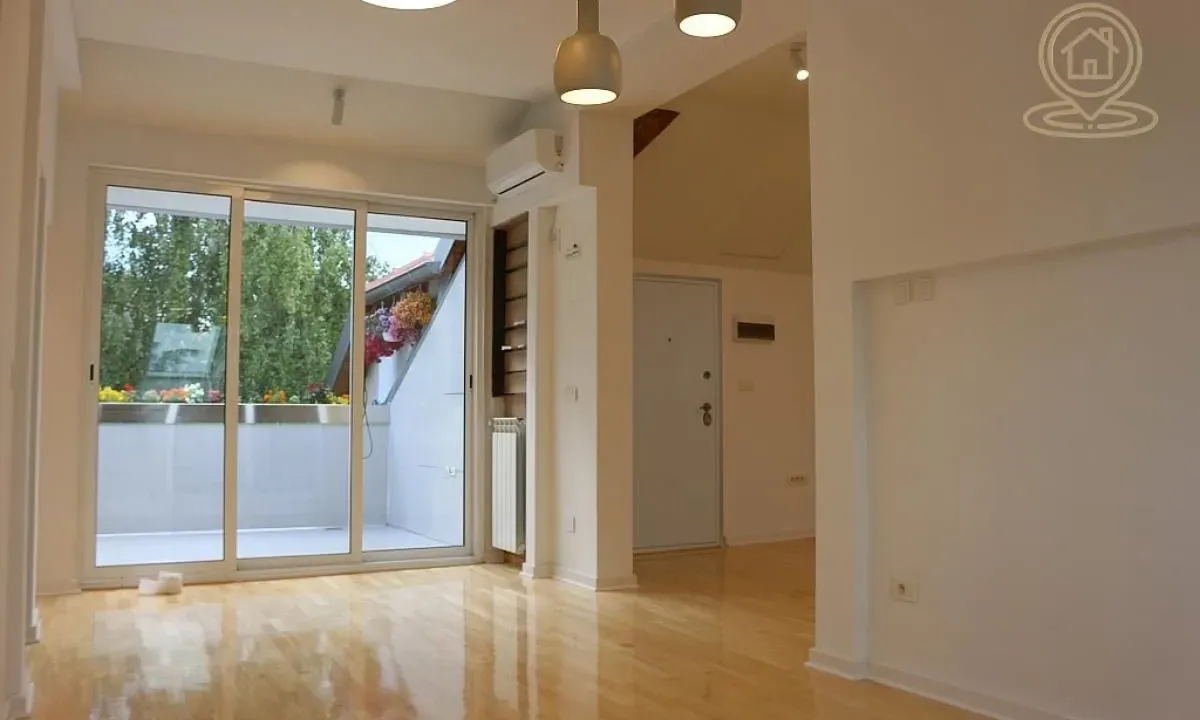 Izdavanje, poslovni prostor, 110m², Savski Venac, Beograd