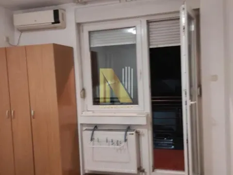 Izdavanje, jednosoban stan, 35m², Rotkvarija, Novi Sad Sve Podlokacije - image 3