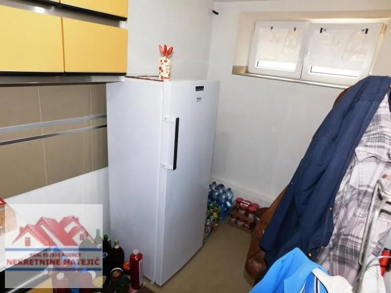 Prodaja, kuća, 160m², Grošnica, Kragujevac