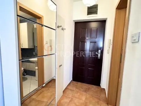 Rent, apartment, 50m², Podgorica, Crna Gora - image 2