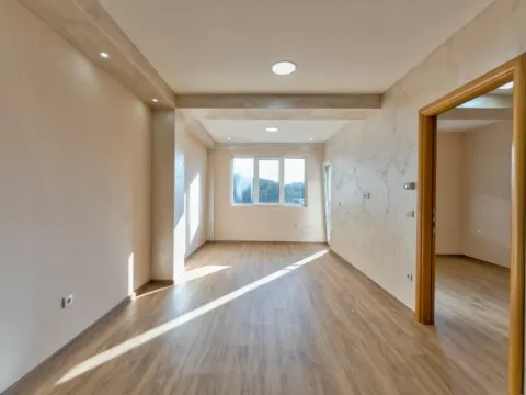 Sale, two bedroom apartment, 35m², Zlatibor, Srbija - image 4