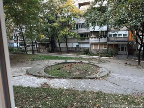 Rent, one bedroom apartment, 50m², Voždovac Sve Podlokacije, Beograd - image 12