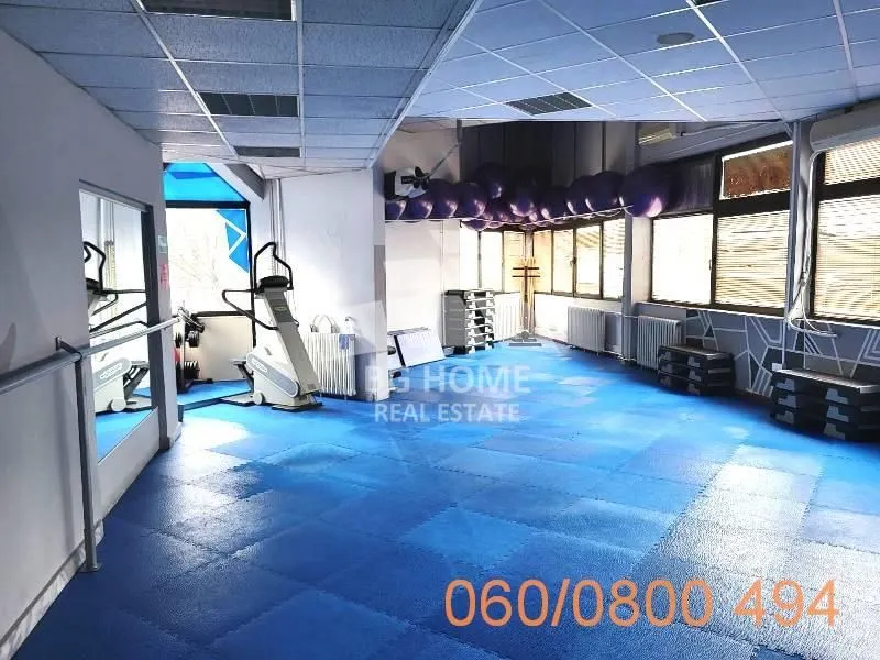 Sale, office space, 273m², Čukarica, Beograd