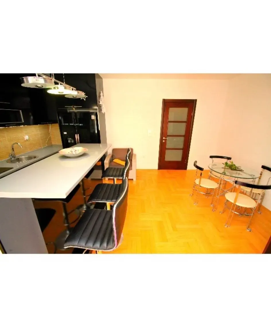 Rent, three bedroom apartment, 73m², Rozino, Budva