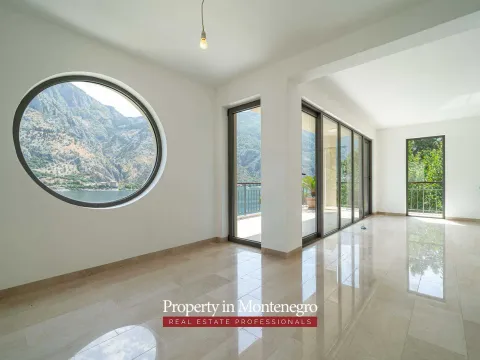 Prodaja, kuća, 520m², Muo, Kotor - image 35