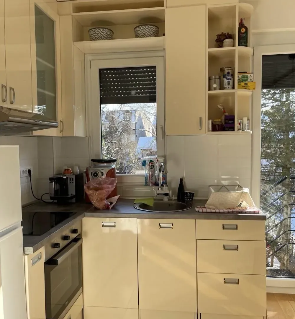 Izdavanje, jednosoban stan, 38m², Lekino Brdo, Voždovac Sve Podlokacije