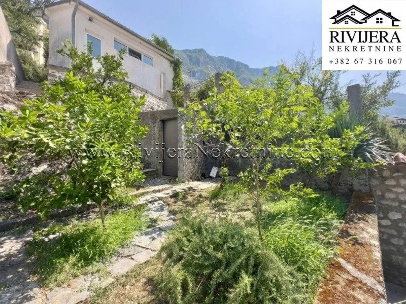 Prodaja, kuća, 100m², Dobrota, Kotor