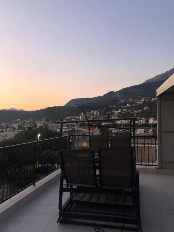 Prodaja, kuća, 180m², Dobra Voda, Budva