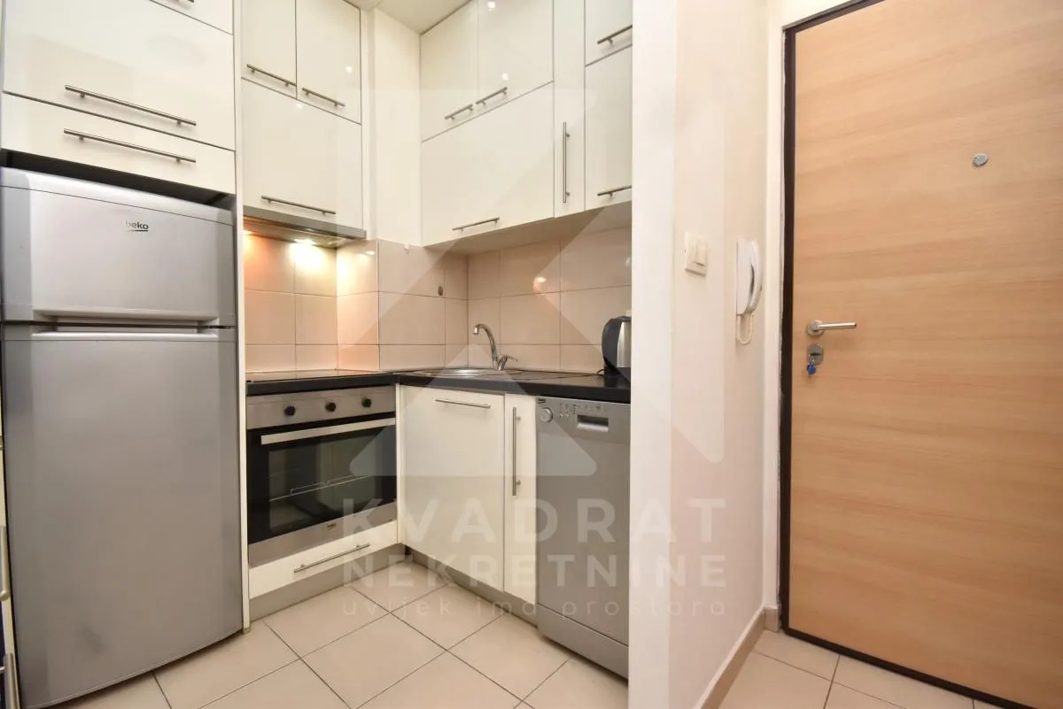 Rent, one bedroom apartment, 42m², Ljubović, Podgorica