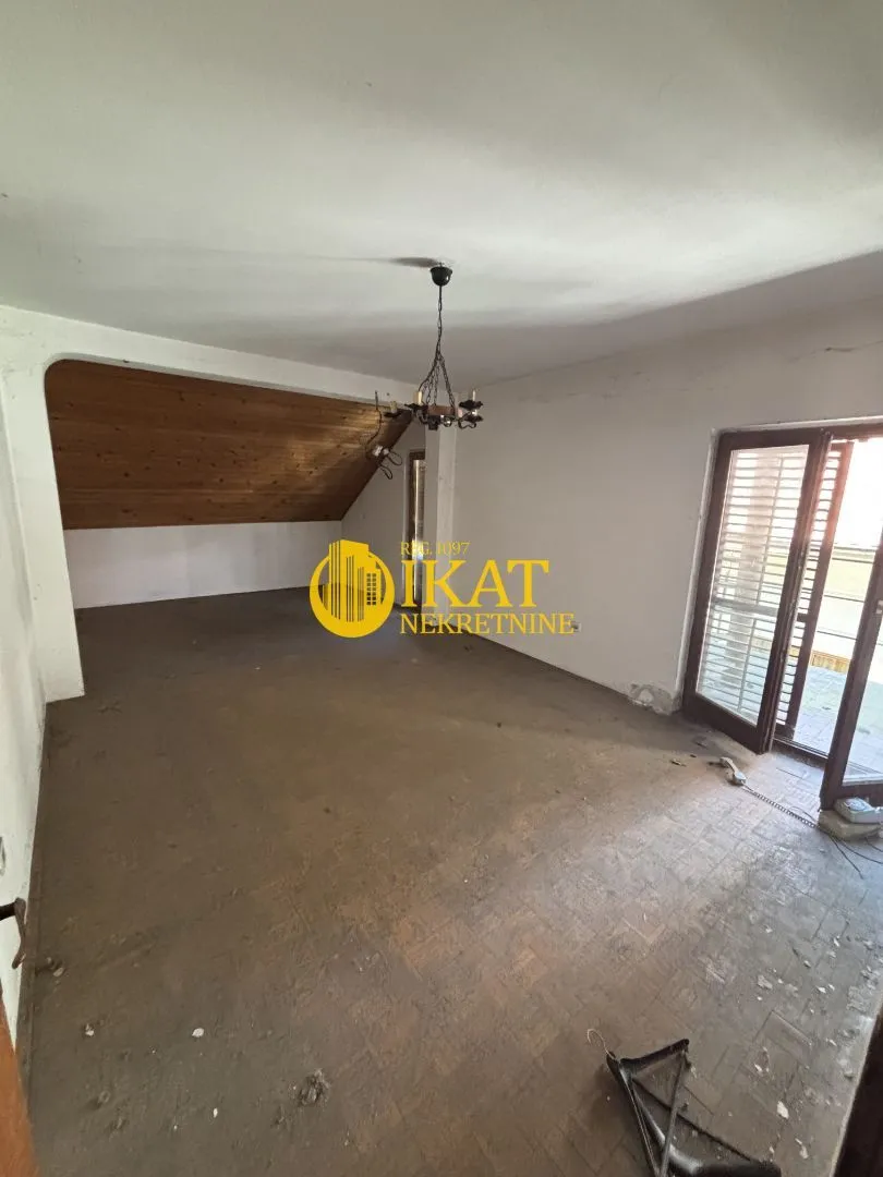 Sale, house, 240m², Savski Venac, Beograd