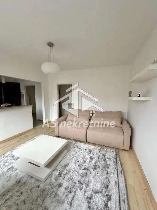 Izdavanje, dvosoban stan, 63m², Sarajevska, Beograd