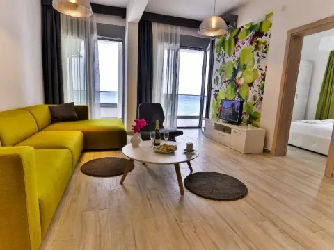 Prodaja, stan, 85m², Dobra Voda, Bar - image 6