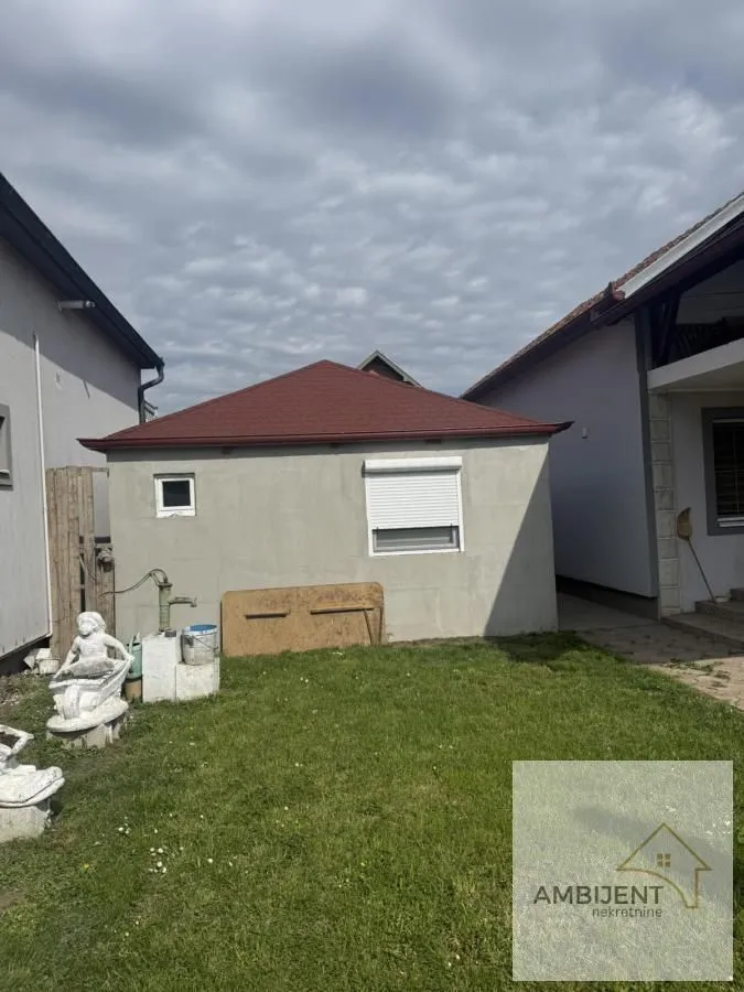 Prodaja, kuća, 248m², Centar, Stara Pazova