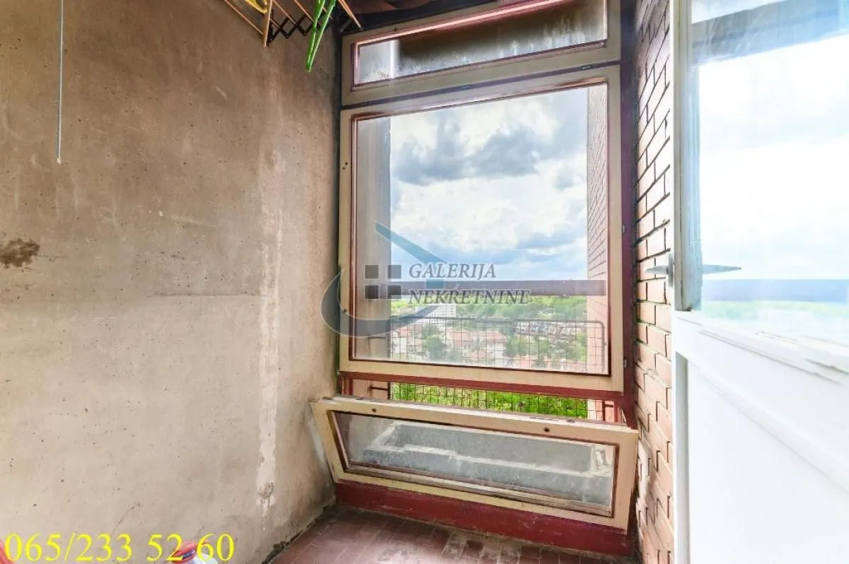 Prodaja, trosoban stan, 77m², Banjica, Voždovac Sve Podlokacije
