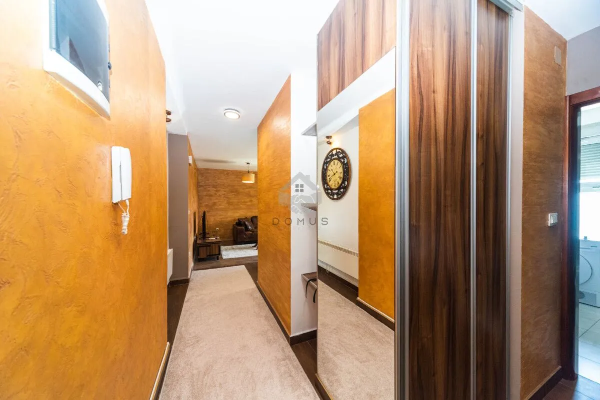 Rent, two bedroom apartment, 65m², Centar, Podgorica