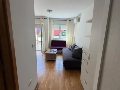 Prodaja, stan, 38m², City Kvart, Podgorica - image 6